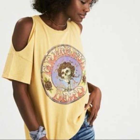 Mighty Fine Tops - Mighty Fine Grateful Dead Skull Graphic Tee